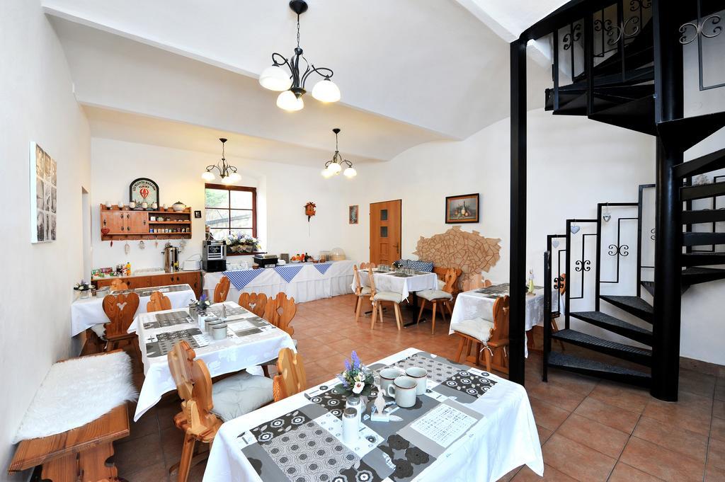 Pension Villa Kunerad Vysoke Tatry Bagian luar foto