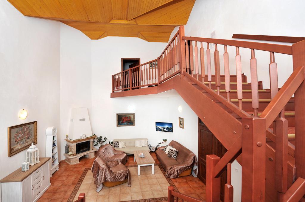 Pension Villa Kunerad Vysoke Tatry Bagian luar foto