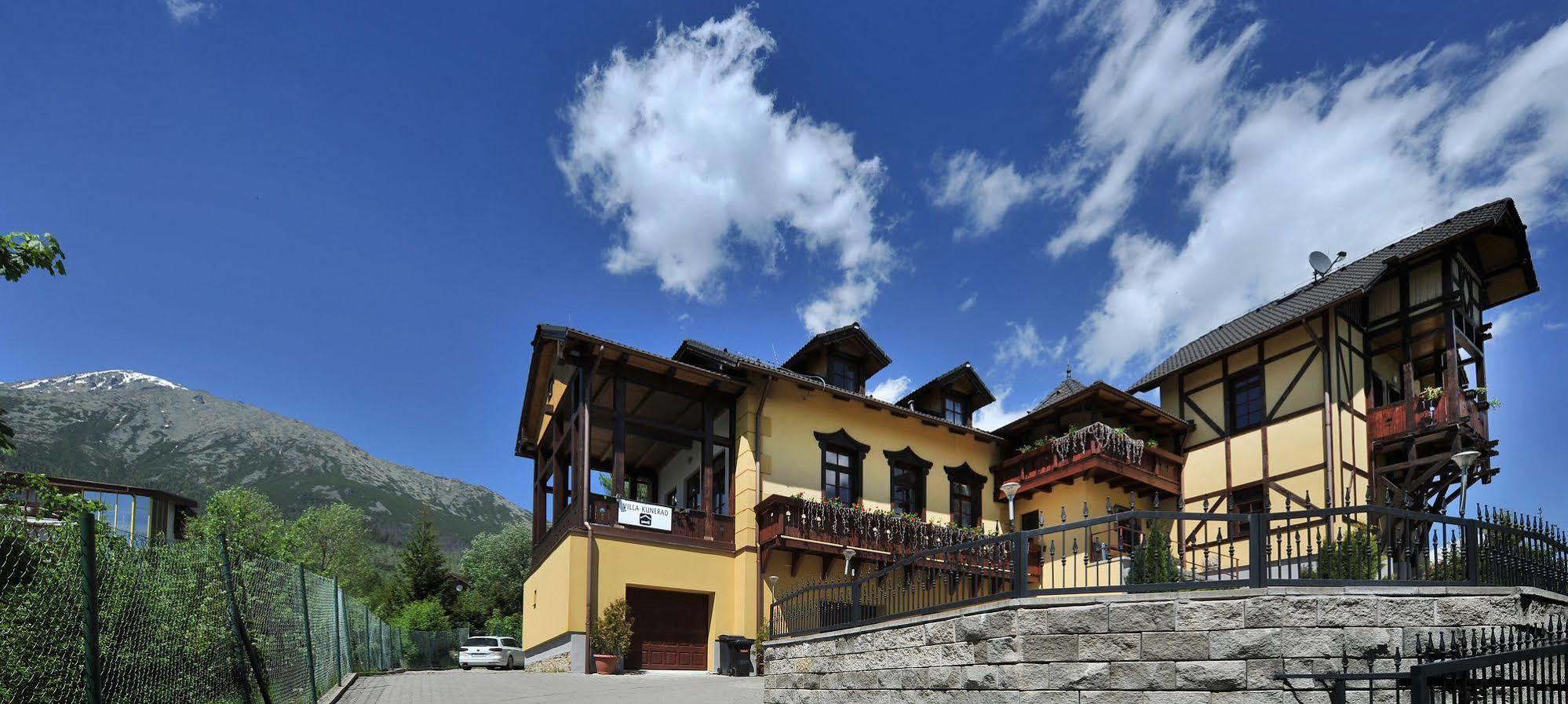 Pension Villa Kunerad Vysoke Tatry Bagian luar foto