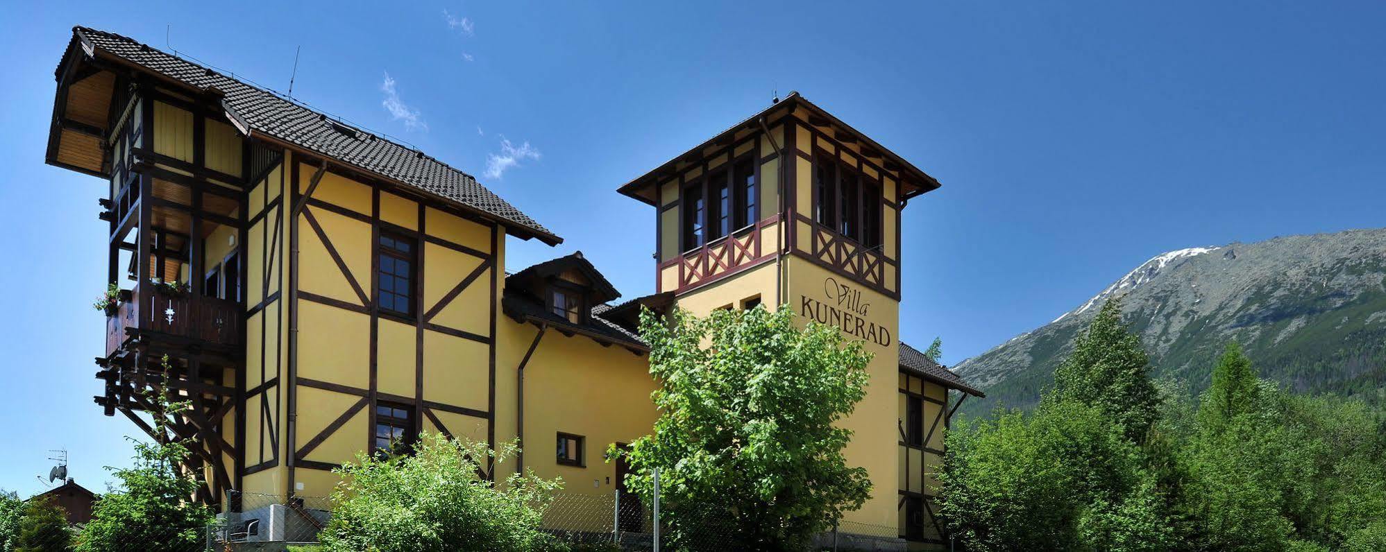 Pension Villa Kunerad Vysoke Tatry Bagian luar foto