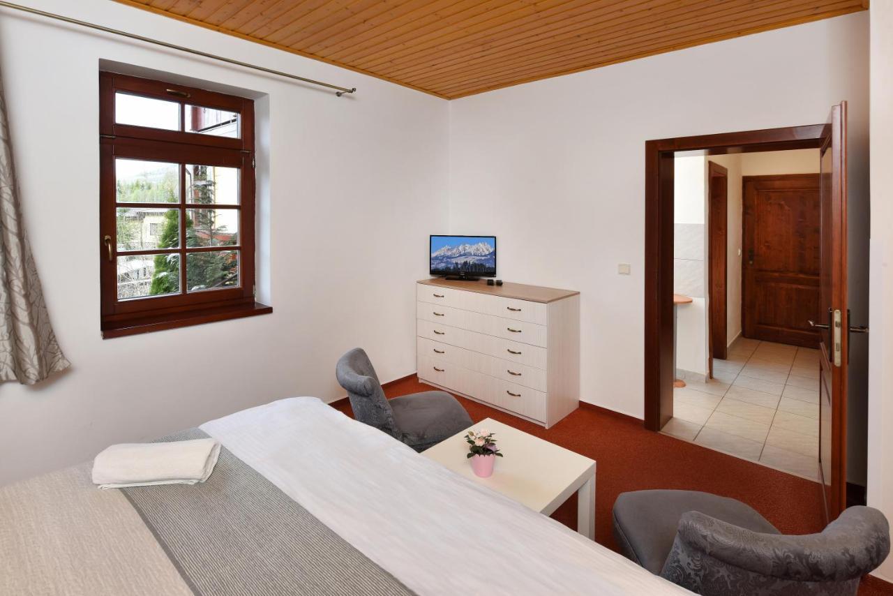 Pension Villa Kunerad Vysoke Tatry Bagian luar foto